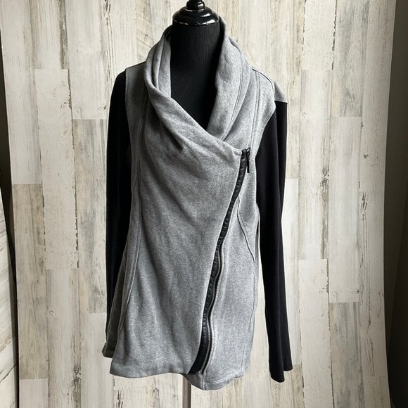 Calvin Klein Performance Size Large Asymmetrical Zipper French Terry Sweatshirt - Picture 1 of 9